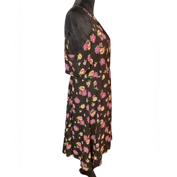 Torrid Floral Black Cold Shoulder Dress - Picture 3 of 9
